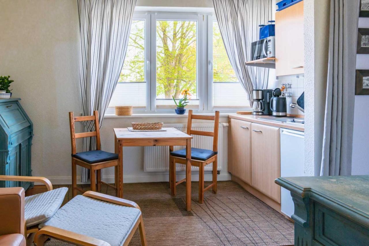 Seeperle Mit Eigenem Strandkorb Rostock Bagian luar foto